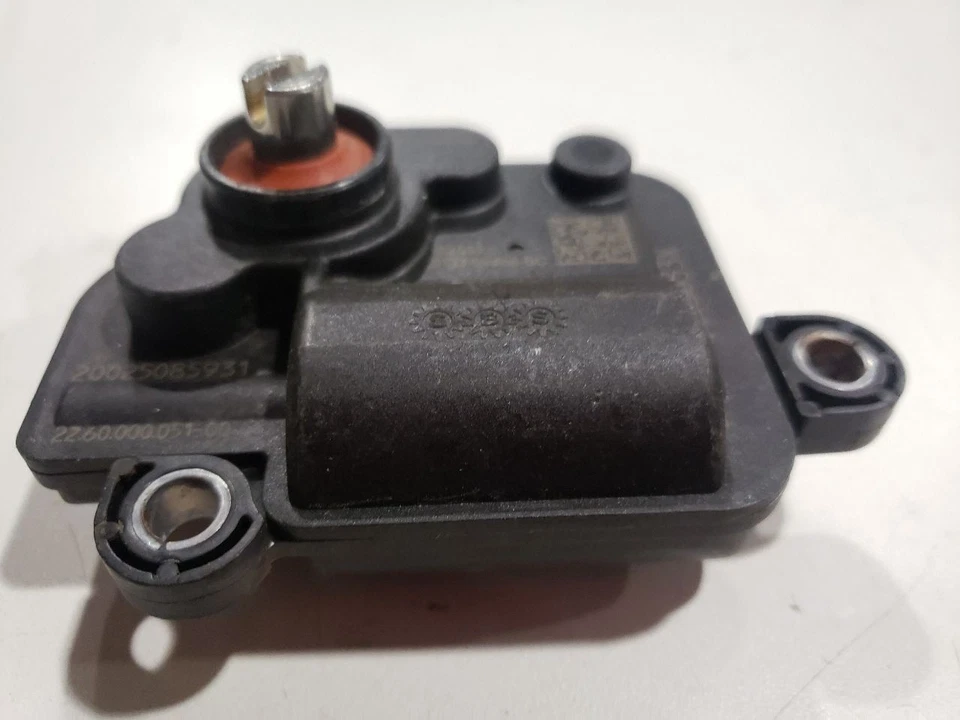 Actuador de válvula de escape - Ford Mustang GT 2020 manual Coyote - OEM JR339V468BC Foto 2 de 4