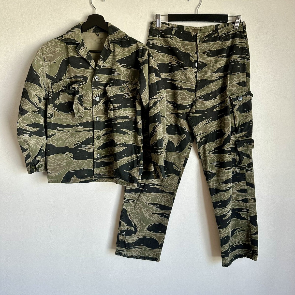 ジャケット・アウター unknown military tiger stripe jacket Vietnam War Original Tiger Stripe Camo Set Jacket & Pants | eBay