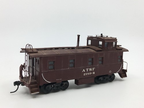 HO Athearn Santa Fe Offset Cupola Caboose ATSF #2189-R | Condition: Used