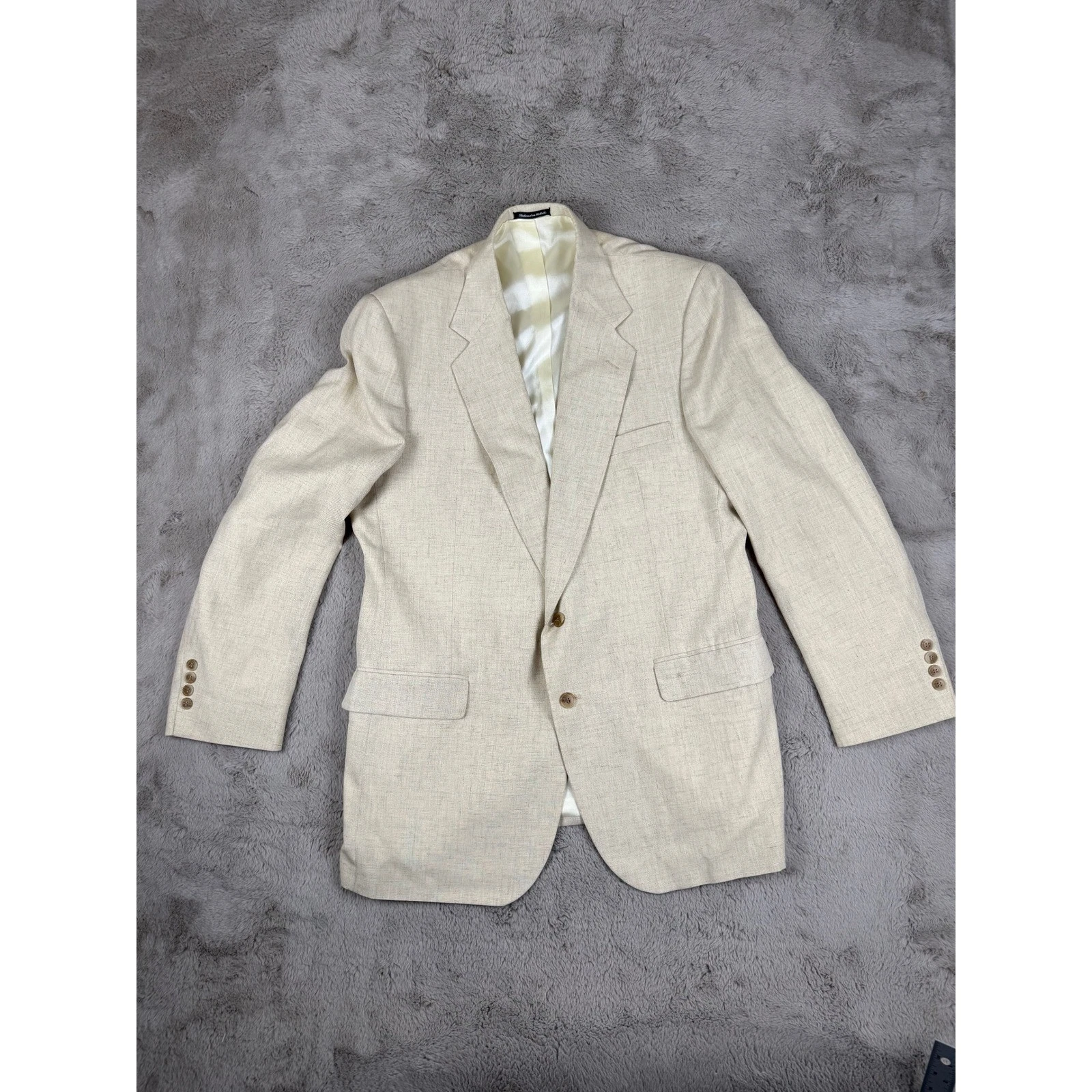 Munsingwear Lifestyle Blazer Sport Coat Two Button Beige Mens Size 44L
Opens in a new window or tab