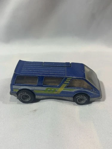 Vintage 1983 Hot Wheels Dream Van XGW Real Riders Grey Hubs 1/64 Car Truck