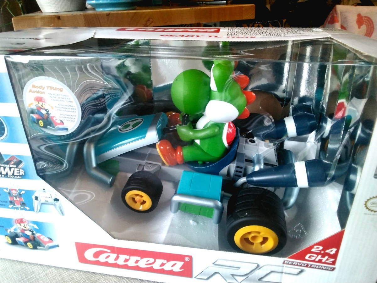 Carrera RC Mario Kart 7 Yoshi 1:16 2.4GHZ W/Remote & Charger Brand