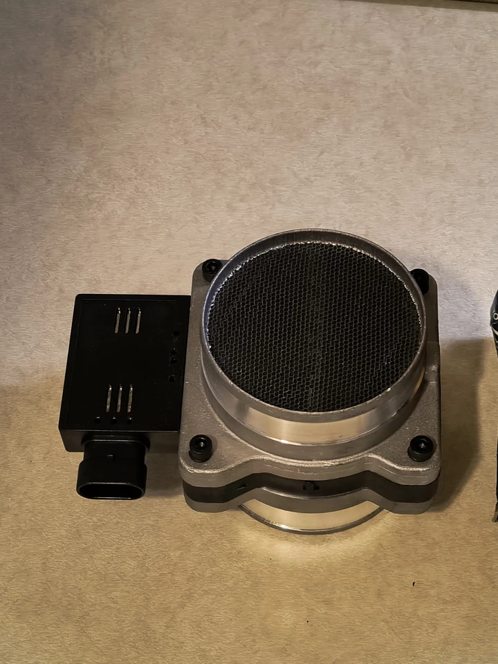 Sensor de flujo de aire de masa - Conjunto completo Walker Products 245-1062 Foto 2 de 4