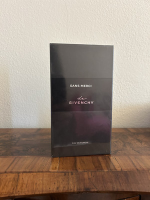 GIVENCHY - SANS MERCI - edp 100ml - SEALED AND AUTHENTIC WITH INVOICE