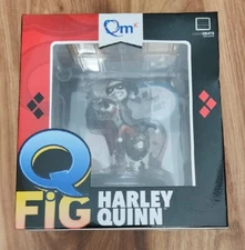 LootCrate Exclusive QMX Batman Harley Quinn Q-FIG Figure Adult Collectible NEW!