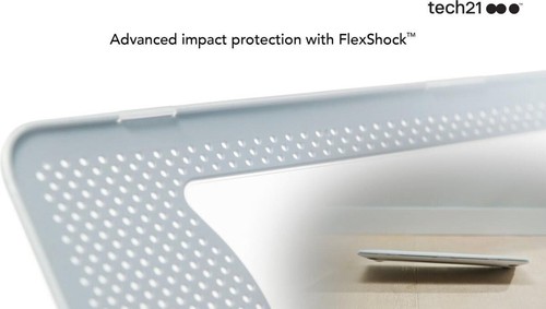 Tech21 Impact Snap Case | Apple MacBook Pro 15-inch with Retina Display - Clear - Picture 3 of 6