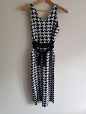 Shein Size S/M sleeveless knitted midi dress