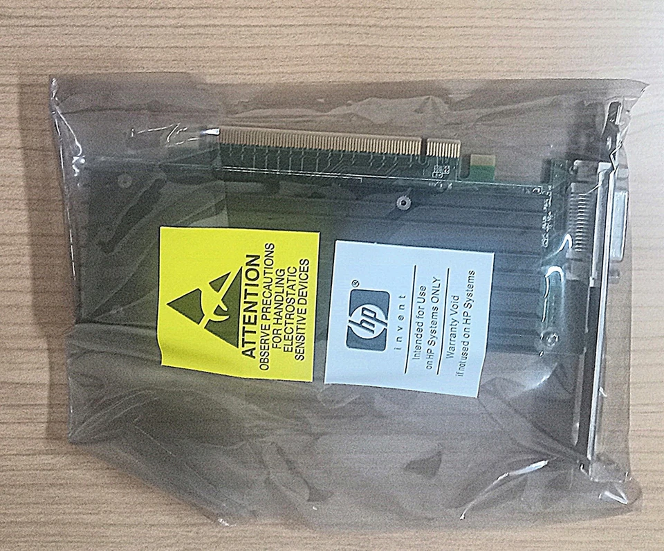 DELL NVIDIA QUADRO NVS 290 (TW212) 256MB DDR2 SDRAM PCI EXPRESS X16 VIDEO CARD - Image 4 of 4