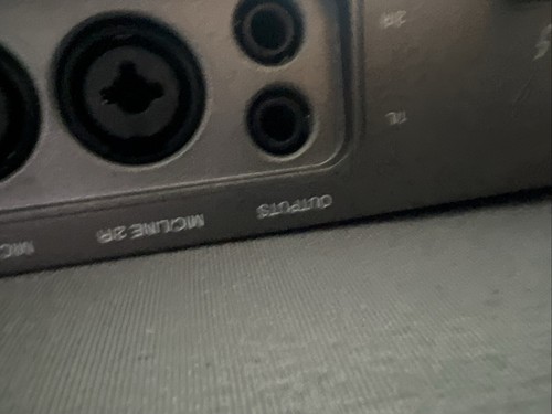 Universal Audio Arrow Audio Interface - Picture 5 of 9
