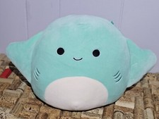 Squishmallows Maggie The 8" Stingray Plush Excellent Condition