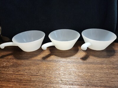 Set Of 3 Vtg Anchor Hocking Fire King Oven Proof Made In USA Milk Glass Bowls