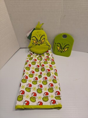 Bistro Dr. Seuss How The Grinch Stole Christmas Oven Towel & Dough Scraper 