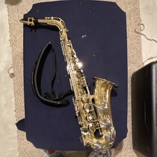 Yamaha Advantage Alto Saxophone Eb Gold Lacquer Brass Body w/ Case Strap