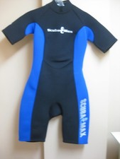 SCUBA MAX SHORTY WETSUIT SIZE 4 WOMEN/YOUTH 2.0M