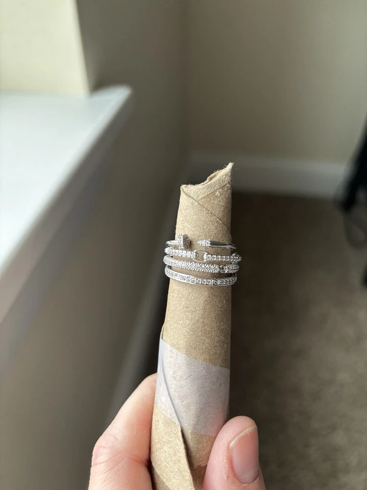 全新 炸弹派对 精致戒指 - RG43484 听到怀疑,继续前进 - 08 码 — 第 2/4 张图片