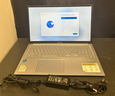 Asus Vivobook Windows 11 Home 256GB 12th Gen Intel Core i3-1220p Notebook PC