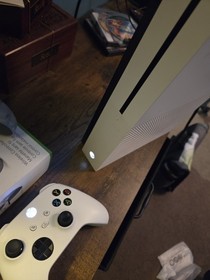 Microsoft Xbox One S 500gb Console - White