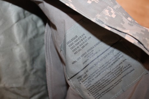 US Army Jacket ECWCS Parka Large Reg GoreTex ACU Pattern Gen II - Picture 9 of 10