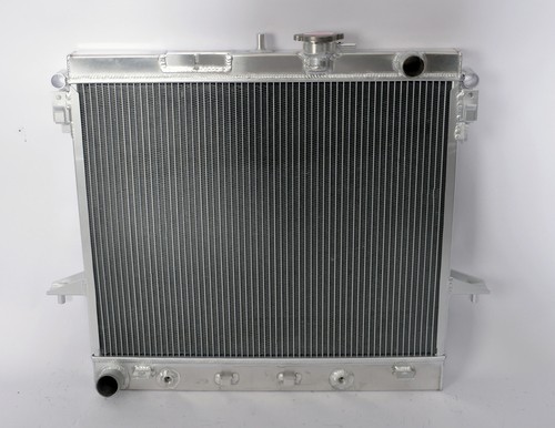 3ROWS Radiator For Fit 2006-2010 Hummer H3/H3T /2012 GMC Canyon 3.5/3.7/5.3/2.9L - Bild 6 von 16