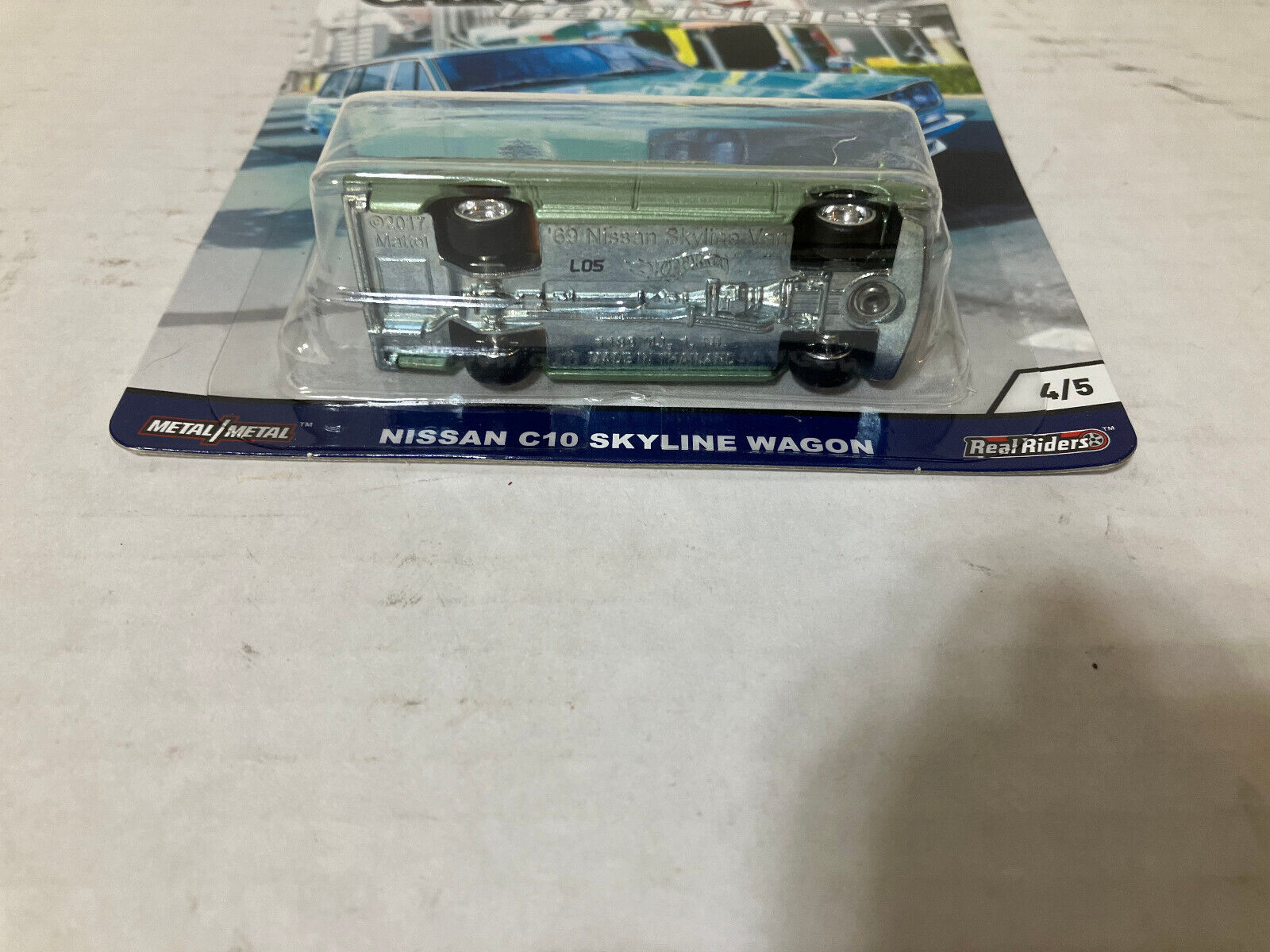 Picture 4 of 5