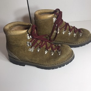 vintage dunham hiking boots