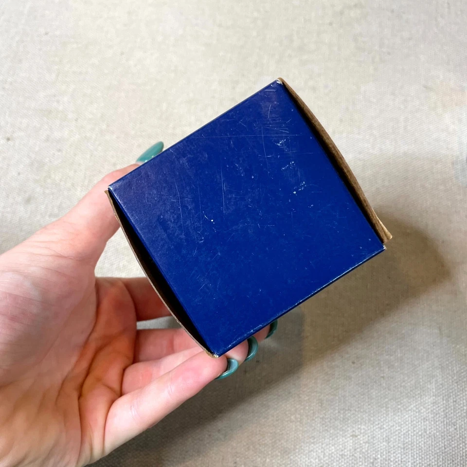 Stant 10117 Engine Oil Filler Cap Black for 2011-22 Ford F-250, F-350 Super Duty - Image 4 of 4