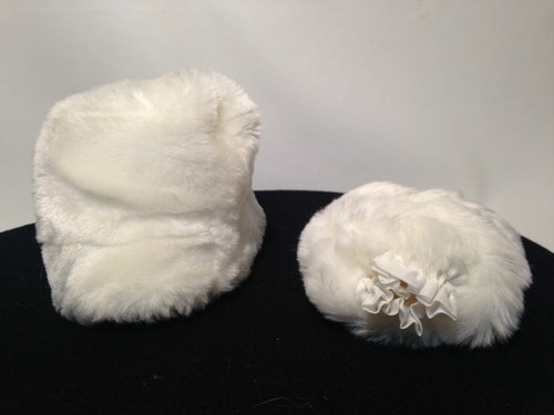 Conjunto de boina y manguito sombrero ruso de piel sintética blanco American Girl Pleasant Co - Imagen 2 de 4