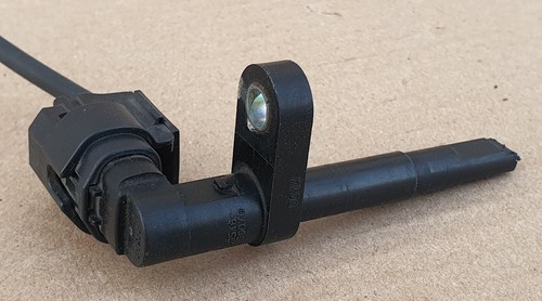 Lexus IS250, LS460, LS600H Rear Left ABS wheel speed sensor 89546-30070 Oem - Picture 8 of 9