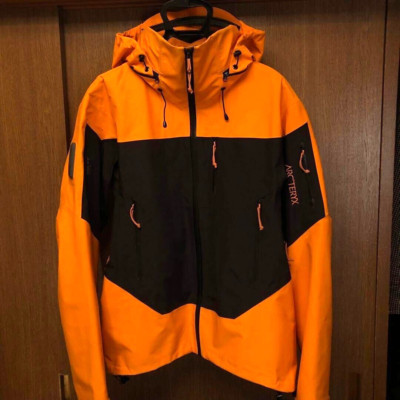 Arc'teryx x Beams 35th Special Order Stinger Jacket Orange Black