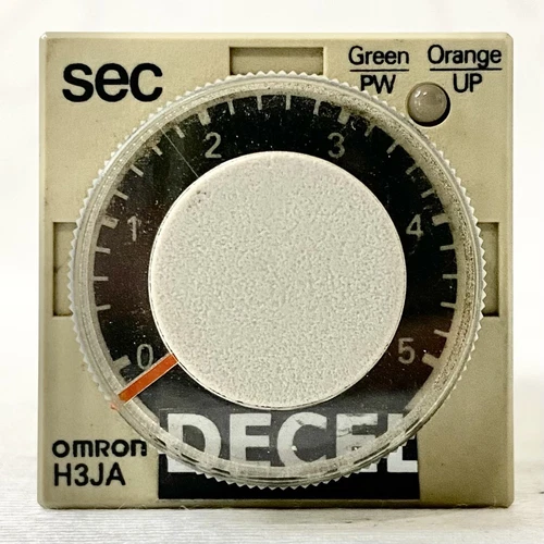 Omron H3JA-8C Solid State Timer 5s Time 100-120VAC Supply 250VAC 5A Contact