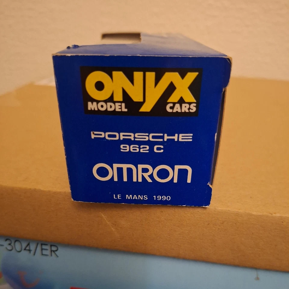 ONYX 'PORSCHE 962-C KREMER, OMRON #55 LE MANS 1990 Somente compradores do Reino Unido (1) - Imagem 4 de 4