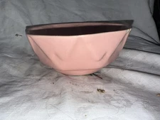 Vintage Mid-Century Pink Pottery Mixing Bowl – Faceted Design