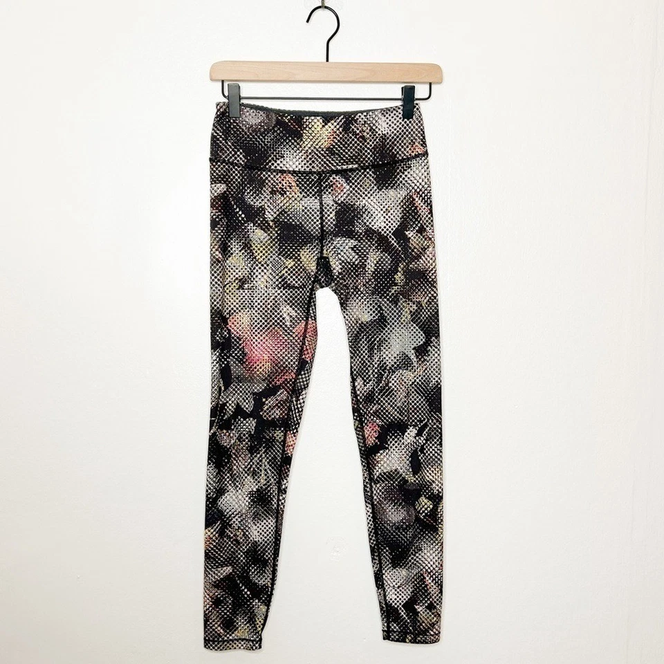 PrAna Roxanne Floral Geometric Printed Athletic Workout Mid Rise Legging XS - Image 3 of 4