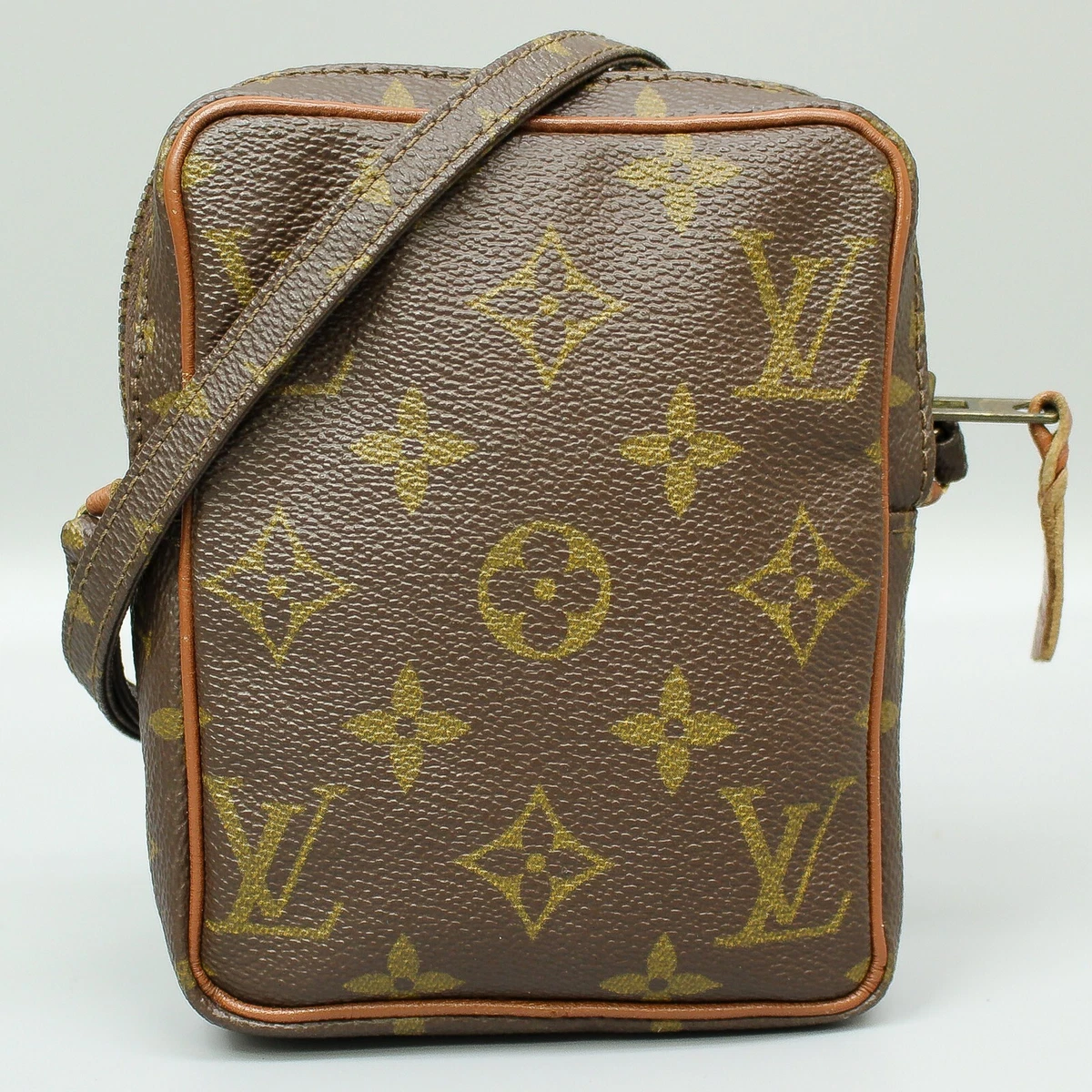 louis vuitton purse tiny