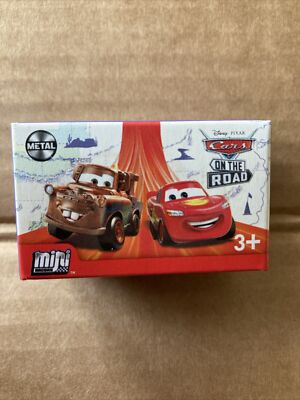 DISNEY CARS DIECAST - Versiegelte Mini-Jalousiebox Nr. 32 Rosty Rusteze 2023