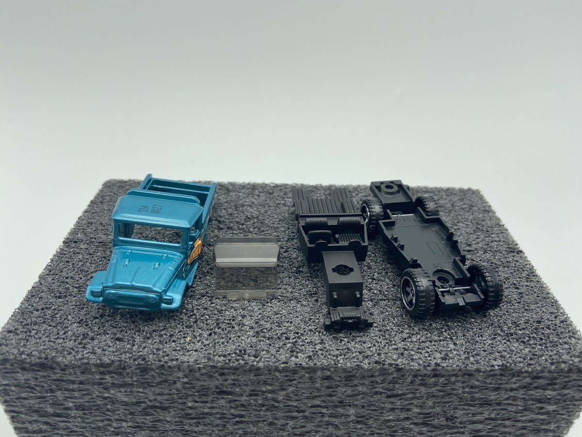 Hot Wheels Toyota Land Cruiser 56th Anniversary Final