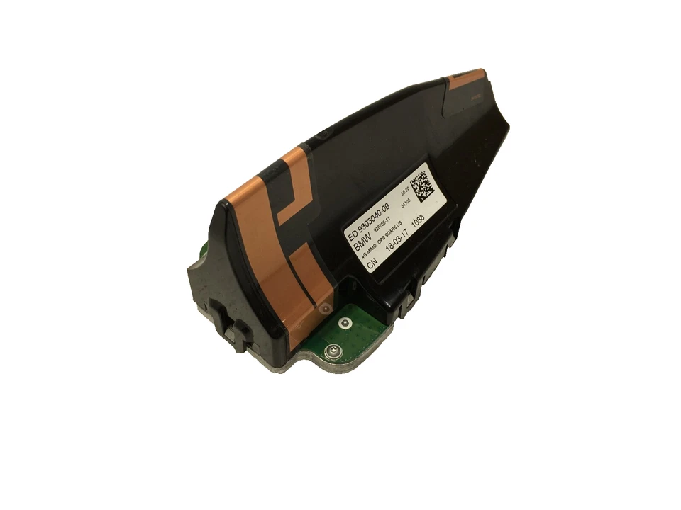 BMW OEM 540i REAR ROOF EXTERIOR SHARK FIN ANTENNA 2017-2022 - Image 2 of 4