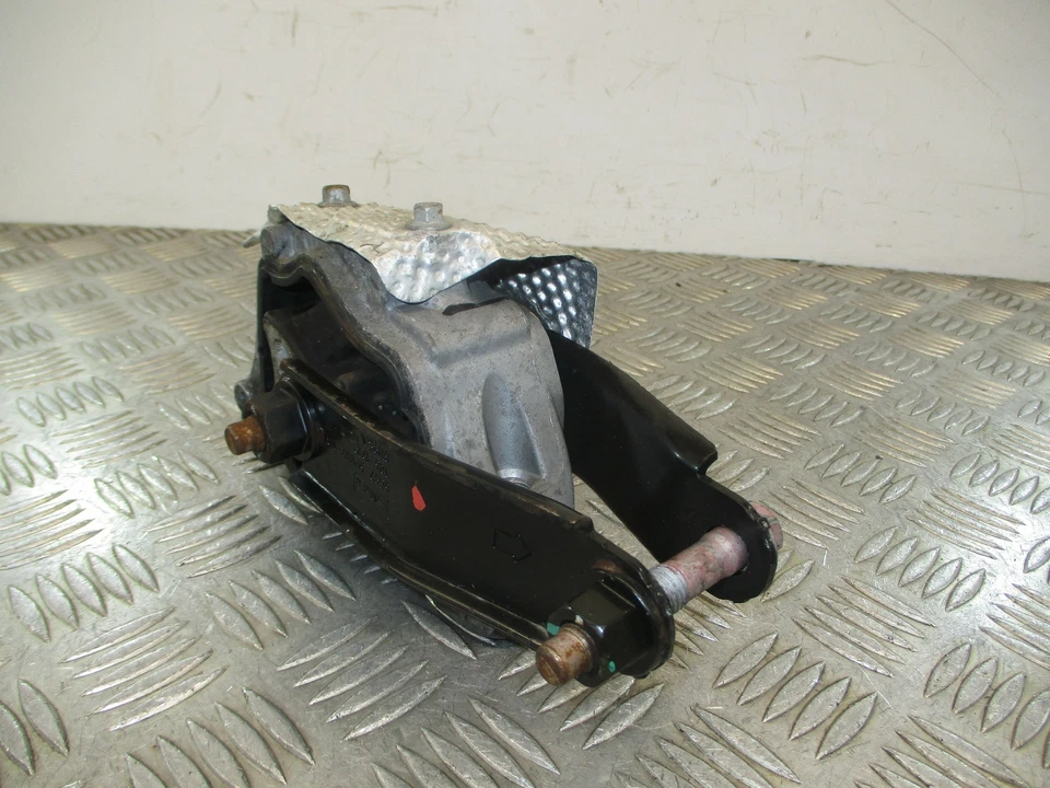 Land Rover Discovery Sport 2.0 204DT 2017 Montaje/soporte motor 6G926P082AB 28K Foto 4 de 4