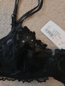 Brand New Lise Charmel Underwired Size Uk 34C Black Bra With Crystal  New 