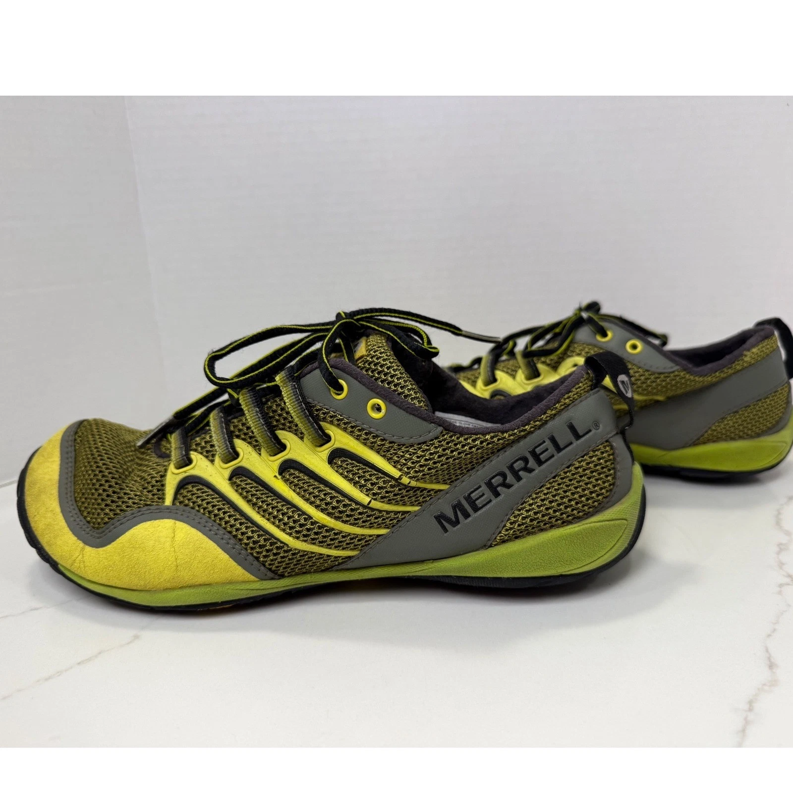 Merrell Trail Glove Amazon Mens 9 Barefoot Running Shoes Lime Green Grey J85527