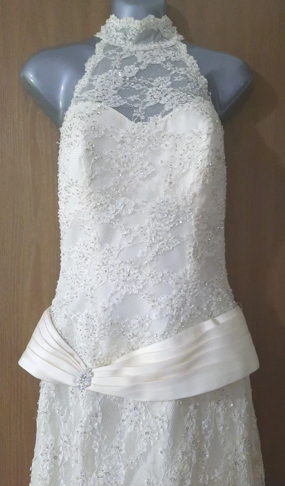 DEMETRIOS SZ 6 LACE ILLUSION NECK HALTER WEDDING DRESS GOWN USED - Image 2 of 4