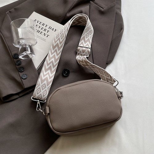 UK- Bandolera para Mujer Hombre con Correa Ajustable Bolso de Mano Cuero PU Pecho B - Imagen 12 de 27
