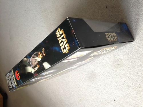 Star Wars COLECCIÓN DE ACCIÓN: 12" SABLE DE LUZ LUKE SKYWALKER ACCIÓN Ventana/En caja - Imagen 4 de 4