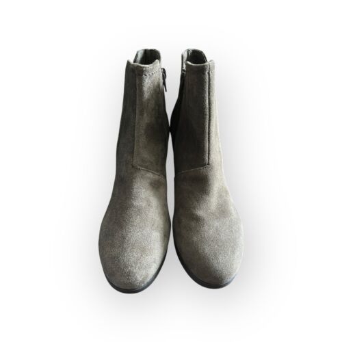 NEW Clarks Bayla Rose Heeled Boots Size 7.5 W Wide Gray Brown - Picture 3 of 10