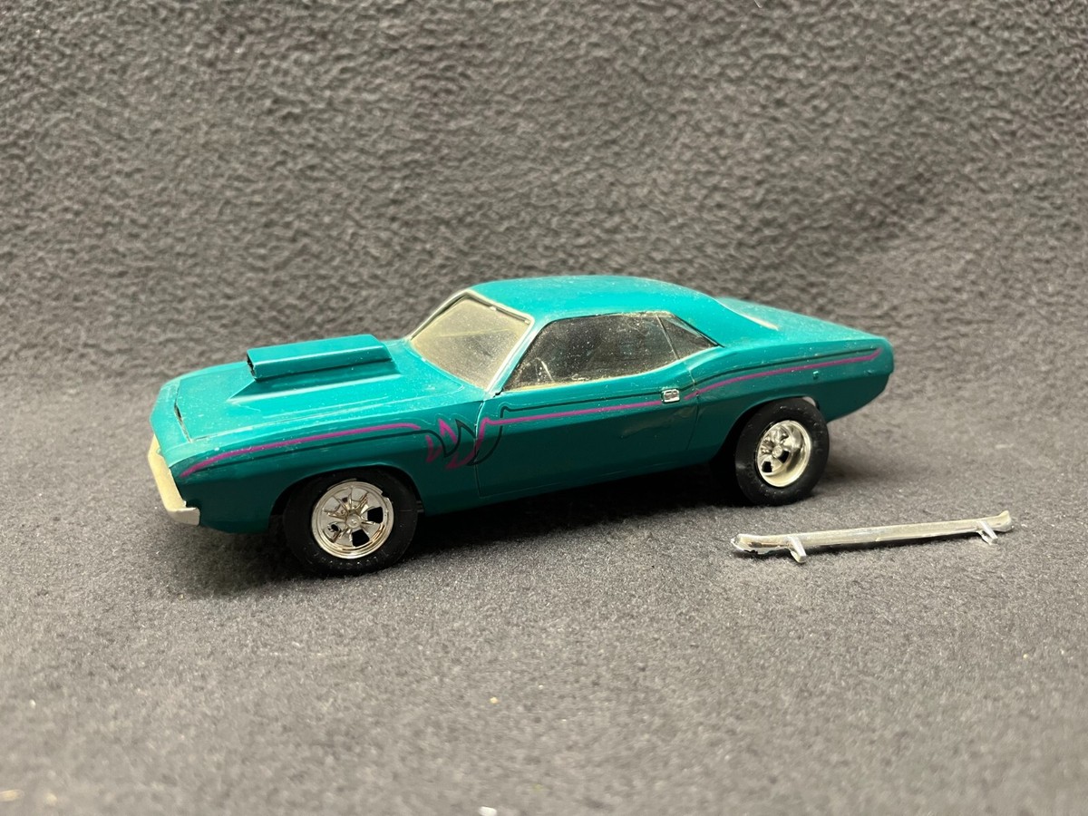 Jo-Han Pro Street Cuda Built 1/25 Model Street Machine 426 Hemi