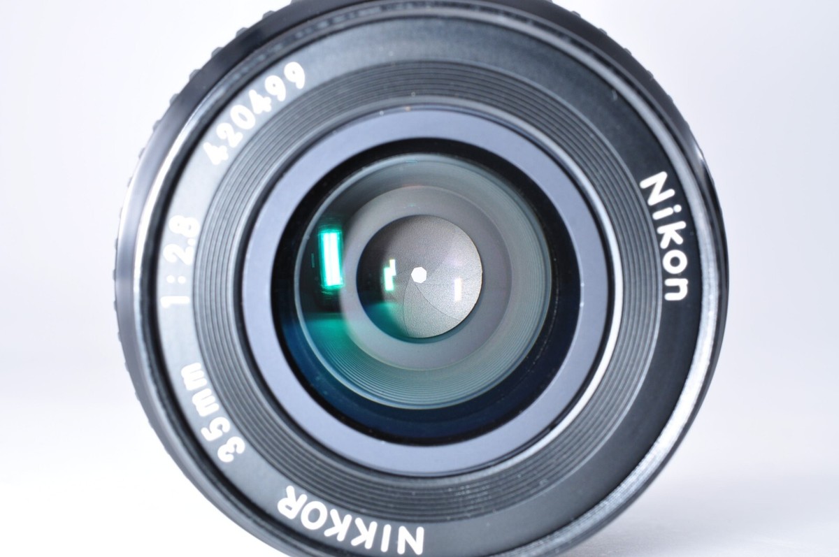 Nikon Ai NIKKOR 35mm f/2.8 Wide Angle Lens F Mount [Near