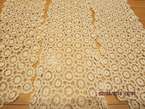 3er SET VINTAGE HANDGEHÄKELTE TISCHLÄUFER -- 60" UND 38" - #R26A-23 - Bild 16 von 24