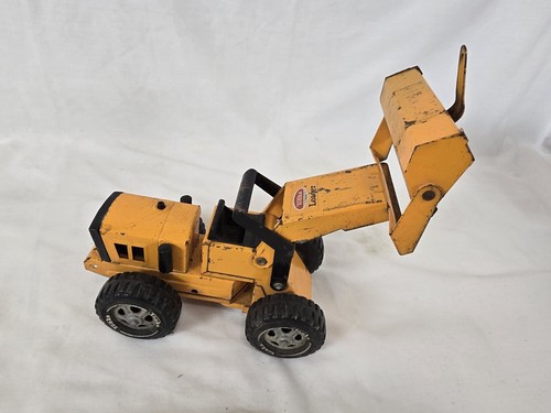 Tonka Metal Dump Truck with Cement Mixer Trailer & Front End Loader - Picture 12 of 13