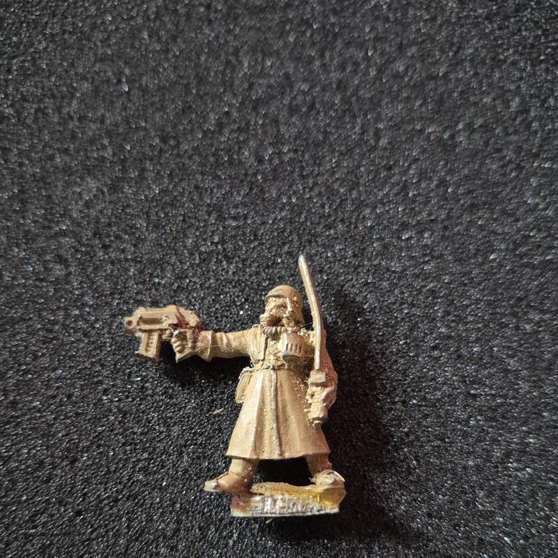 Warhammer 40k Imperial Guard Steel Legion Lieutenant - Metal