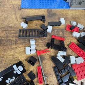 Vintage LEGO Wolfpack Tower 6075 Castle w/ Manual - Incomplete